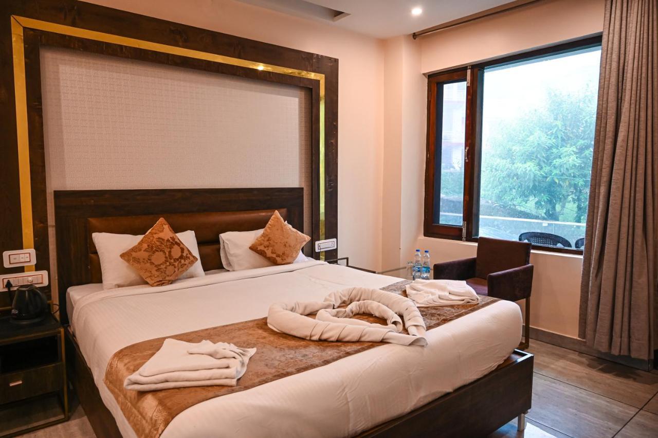 Golden Rock - AM Hotel Kollection Dharamshala Exterior foto